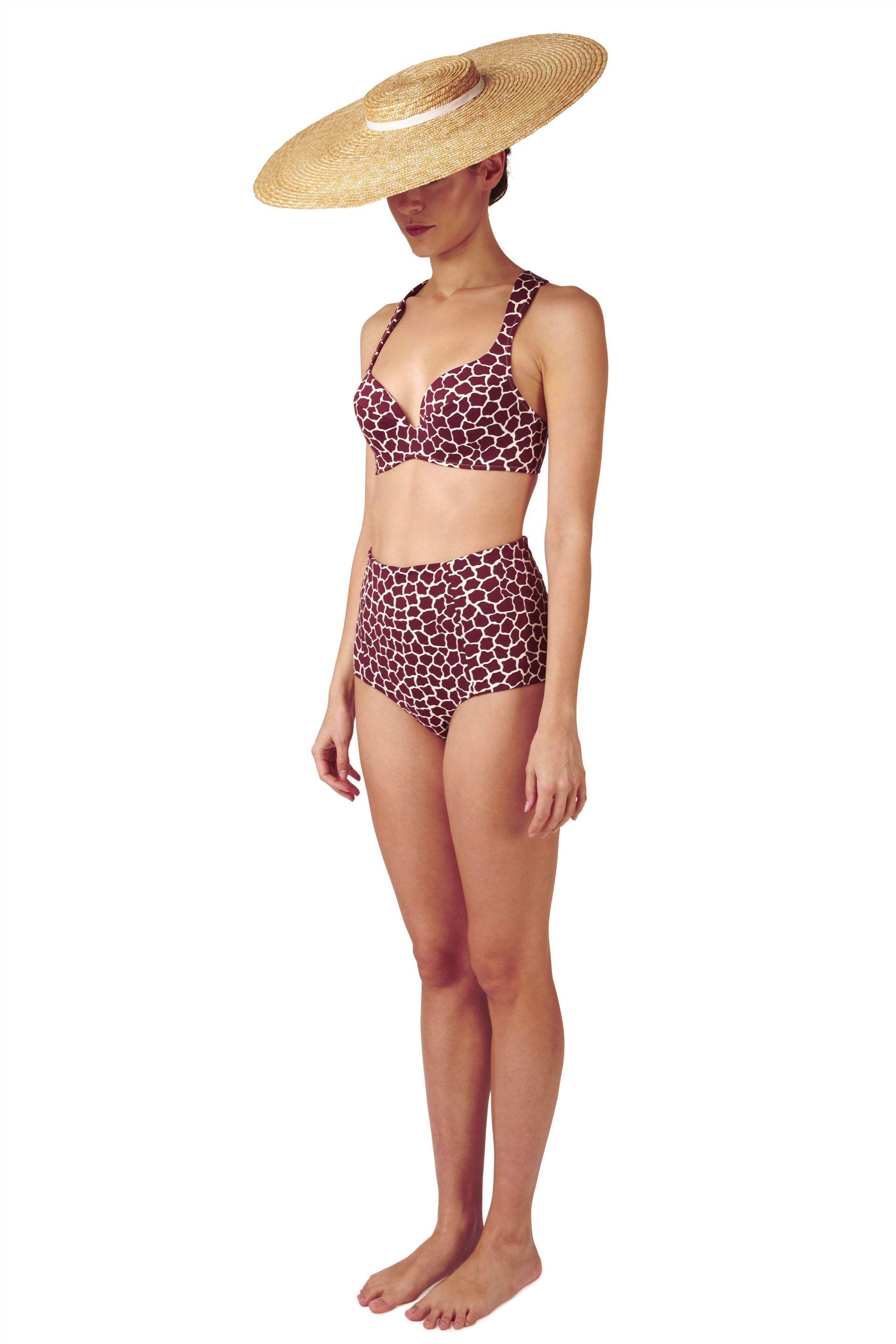 TOP - The Supportive Cross Back - Bordeaux Giraffe Print